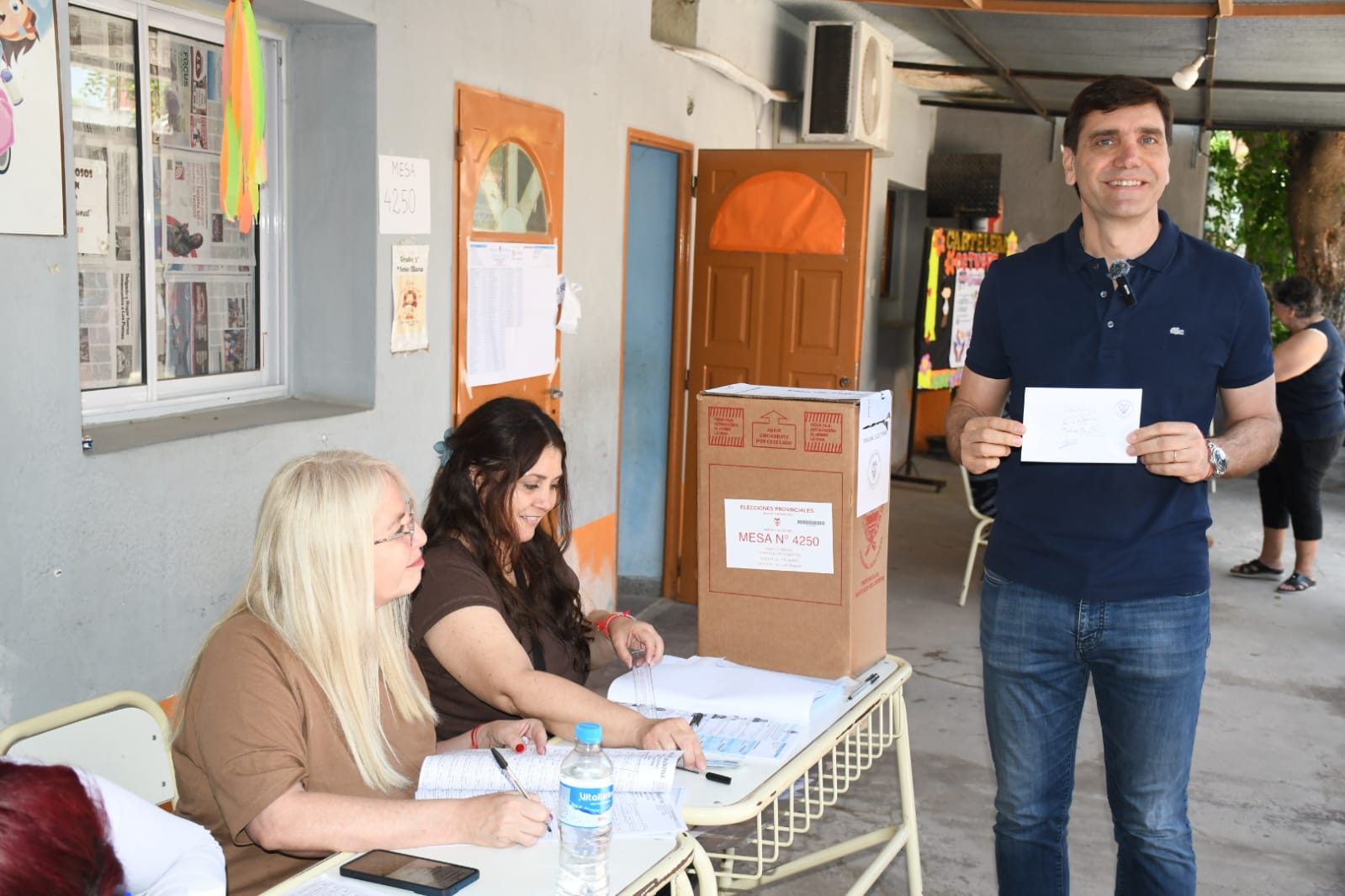 Jorge muy dice votó en Las Termas y celebró lo important concurrencia de votantes