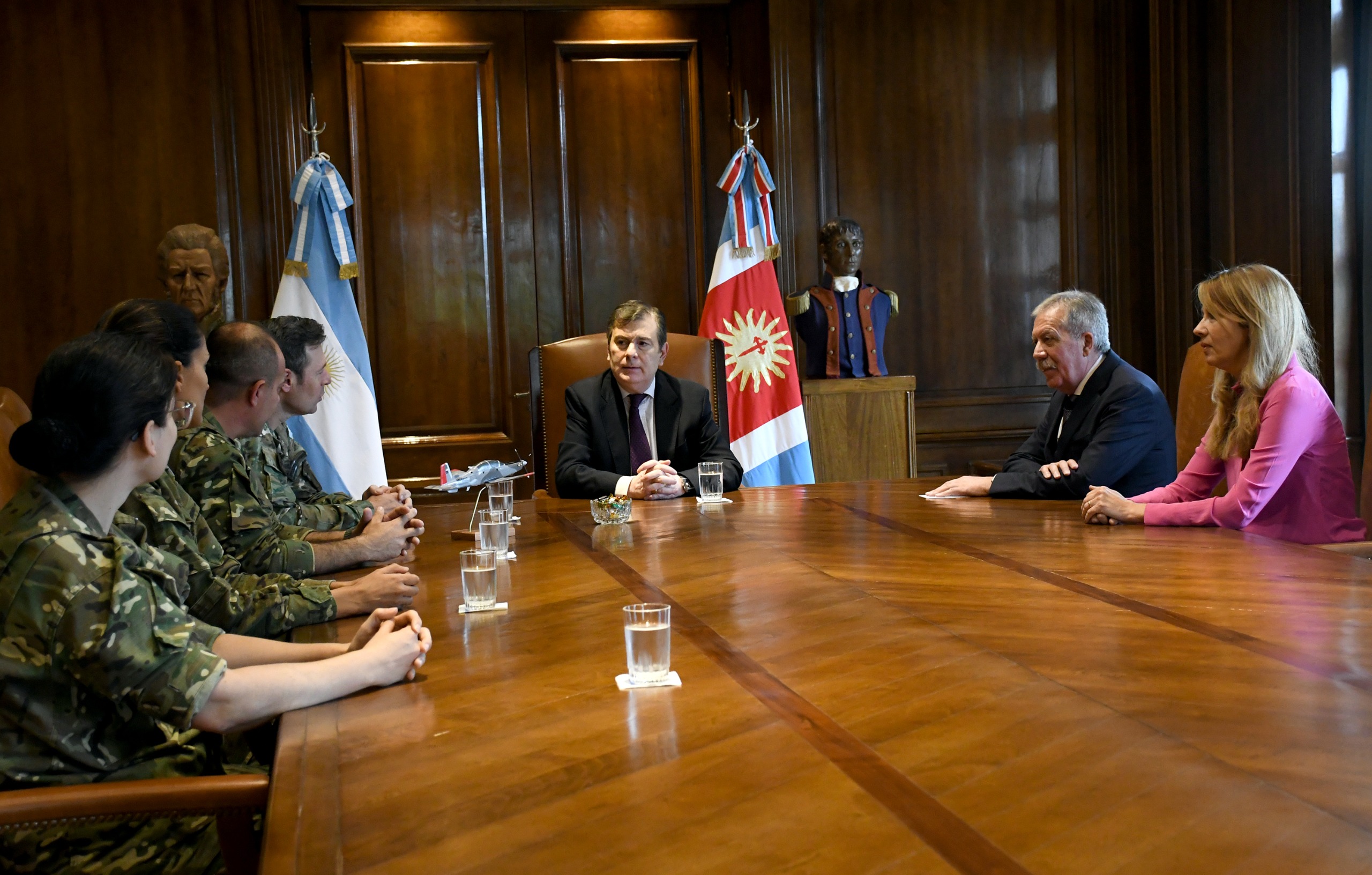 El Gobernador Zamora y el Jefe de Gabinete recibieron a las autoridades del Comando Electoral