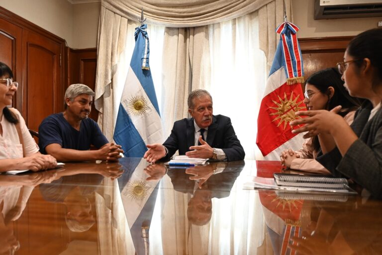 El Jefe de Gabinete se reunió con referentes de la Organización de Trabajadores Excluidos de Santiago del Estero
