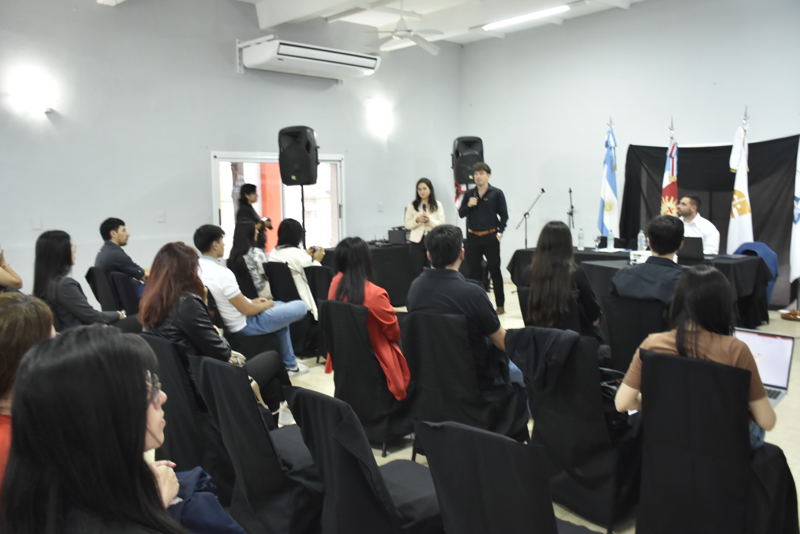 Realizar una jornada Provincial de Jóvenes Profesionales en Ciencias Económicas