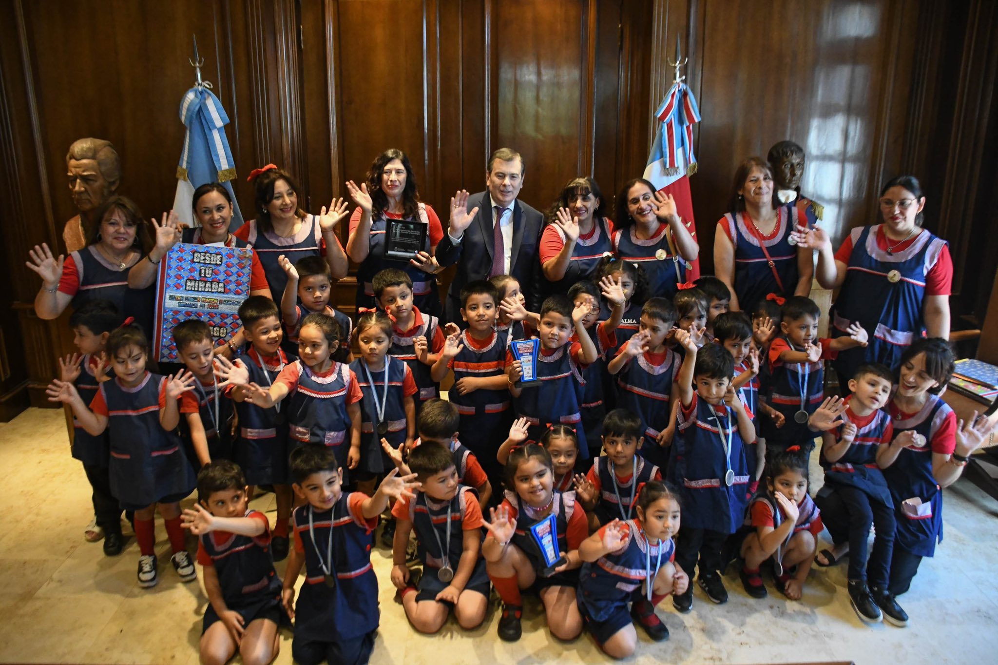 Alumnos del Jardín “Grillitos” presentaron su proyecto ganador al gobernador Zamora