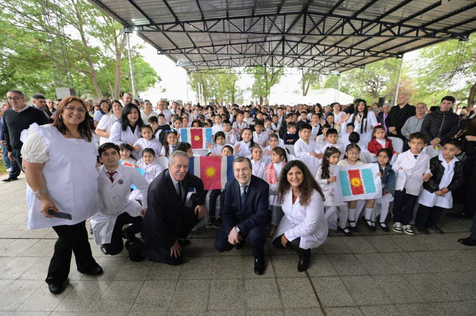 El Gobernador Zamora inauguró en Pozo Hondo la refacción y ampliación de la Escuela N° 1085 y entregó viviendas sociales