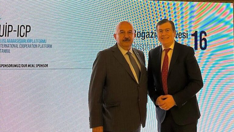 Gerardo Zamora participó en la Cumbre del Bósforo en Turquía representando al Norte Grande