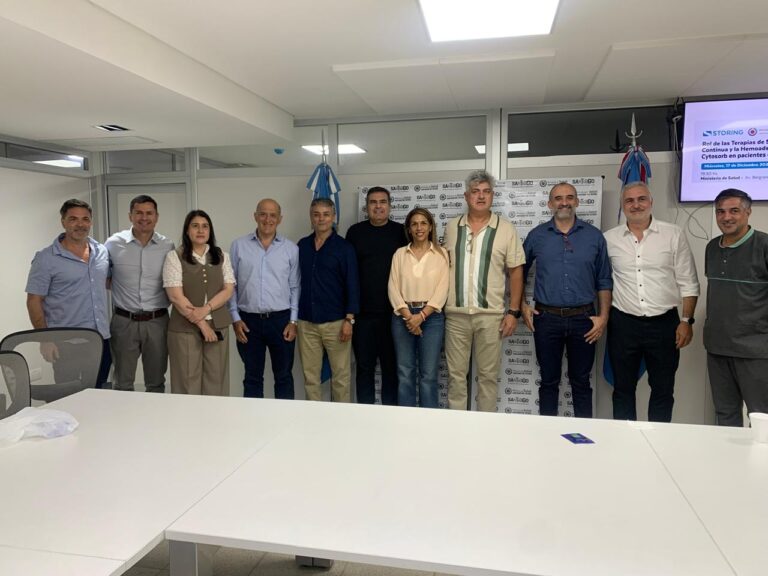 Especialistas en Nefrología capacitaron a medicos terapistas en el abordaje del paciente crítico con enfermedad renal crónica y aguda