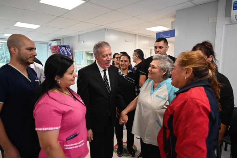 Elías Suárez visitó la UPA N°2 del Barrio Cáceres