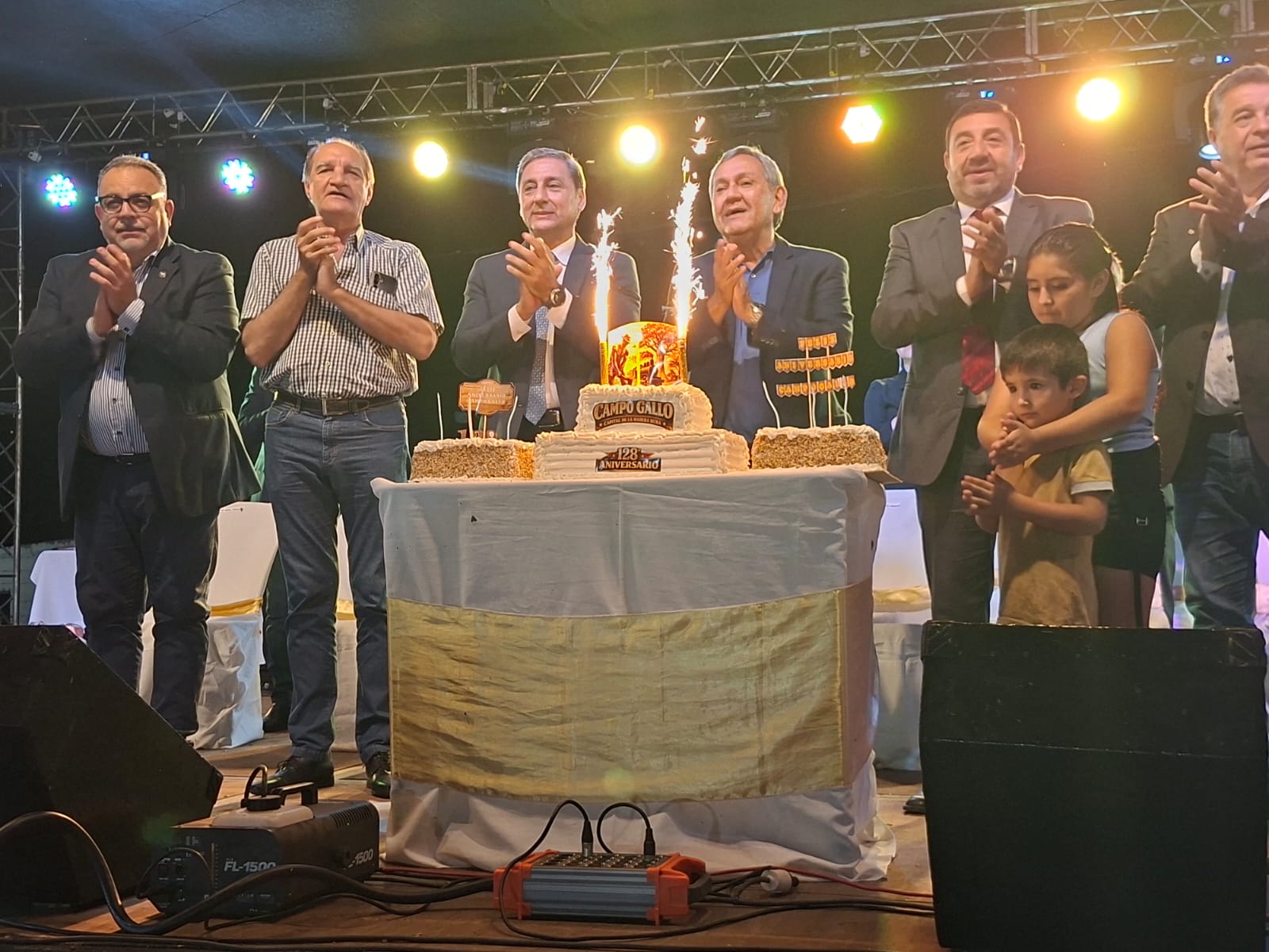 Campo Gallo celebró sus 128 años con un fuerte respaldo provincial y un emotivo homenaje a Huguito Flores