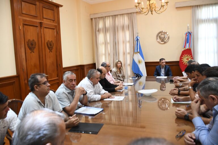 El Gobierno provincial inició la Mesa de Diálogo y Trabajo para definir la pauta salarial 2026 de la administración pública