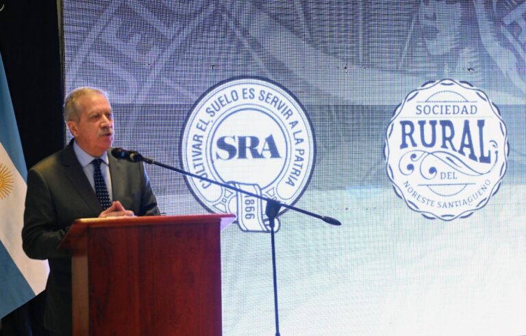 El Gobernador participó de una reunión  con autoridades de la Sociedad Rural en Quimilí