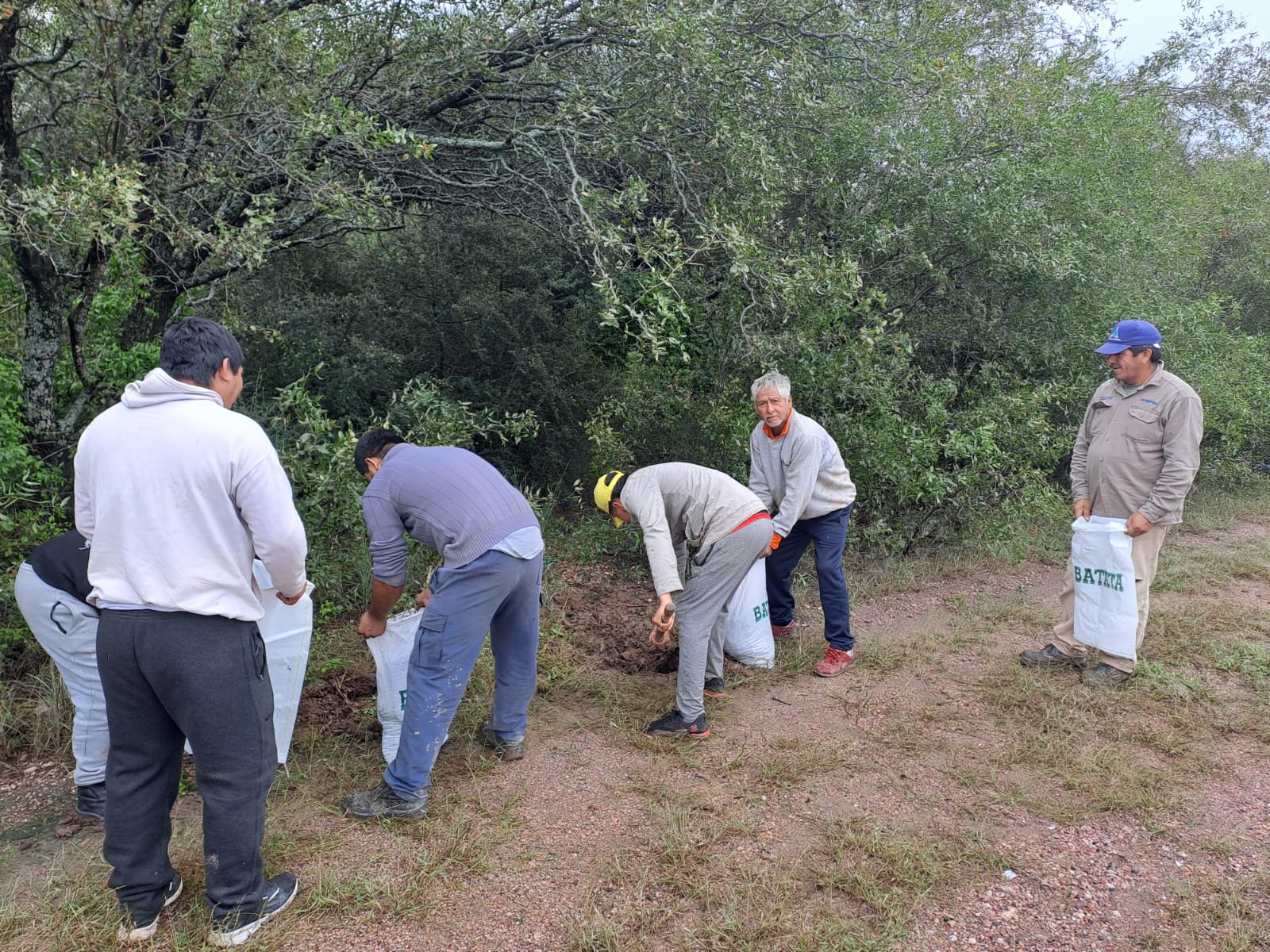 El Gobierno provincial intensifica la asistencia a familias afectadas por las lluvias en Villa Mailín