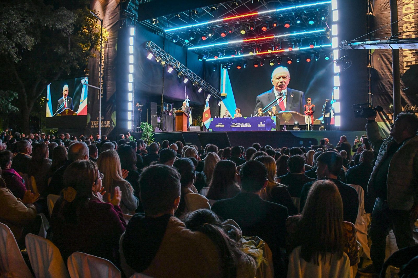 El Gobernador Elías Suárez dejó formalmente abierta la temporada turística invernal  de Las Termas de Río Hondo