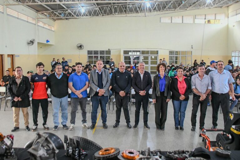 La ACTC brindó capacitaciones sobre mecánica a alumnos de la Escuela Técnica N°7 de Termas de Río Hondo