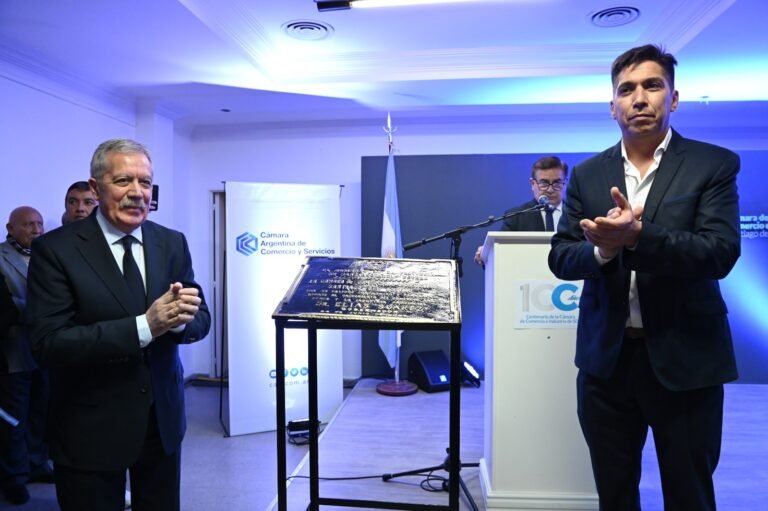 El Gobernador  participó del acto por los 100 años de la Cámara de Comercio e Industria de Santiago del Estero