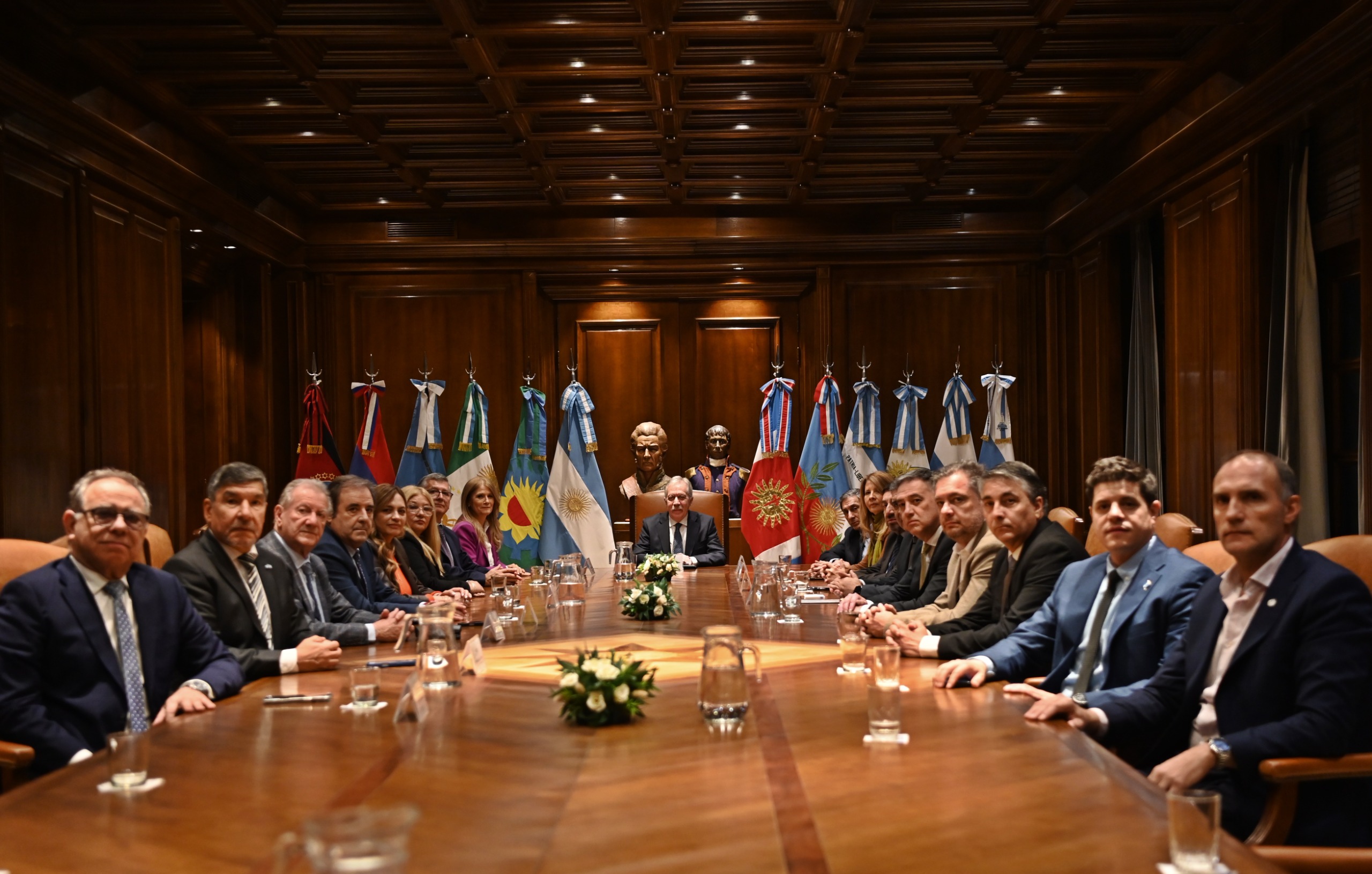 Vicegobernadores del Norte Grande hicieron una visita protocolar al gobernador Elías Suáres