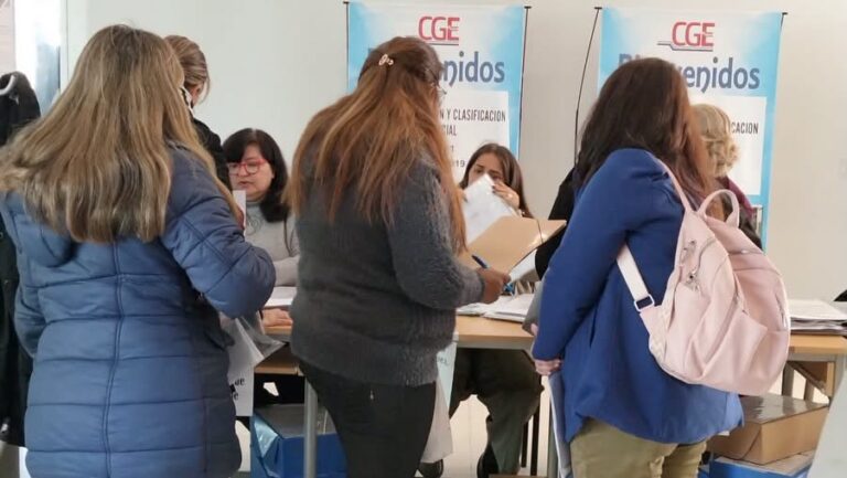 El gobernador Elías Suárez destacó el compromiso de los docentes santiagueños con el Concurso para cargos directivos
