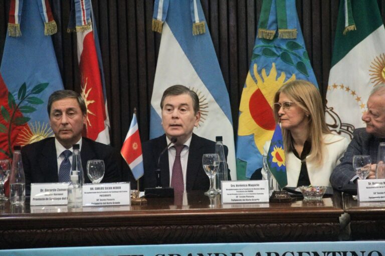 Gerardo Zamora: “Las provincias somos el país y la nación es una entelequia”