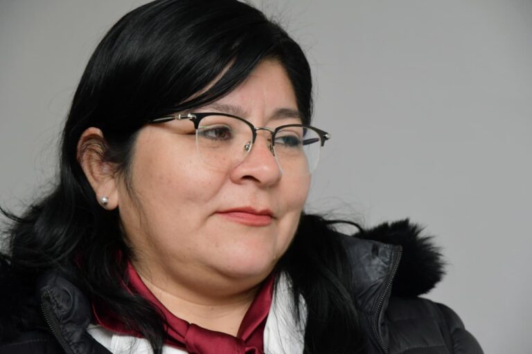 “Gracias a la nueva normativa pude optar un cargo”: el testimonio de una docente de una de las escuelas inauguradas en el departamento Banda
