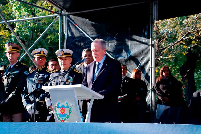 Elías Suárez acompañó los actos por el 210° aniversario de la Independencia Argentina