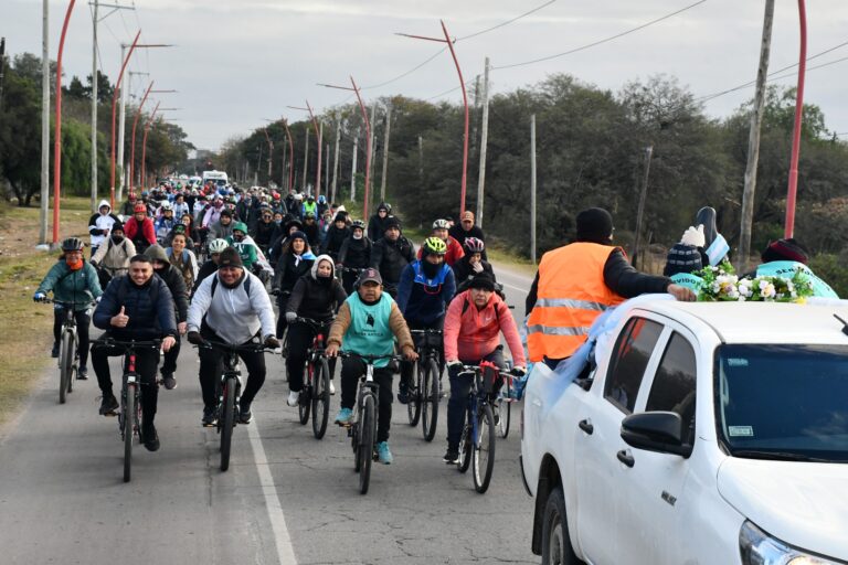 Cientos de fieles protagonizaron la Primera Peregrinación en Bicicleta al Santuario de Mama Antula
