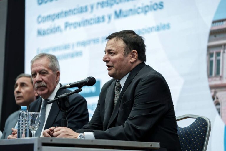 Presentó su renuncia al cargo el ministro de Economía de la Provincia