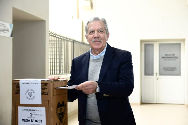 elecciones municipales 2026: Elías Suárez destacó la importancia de los comicios antes de emitir su voto