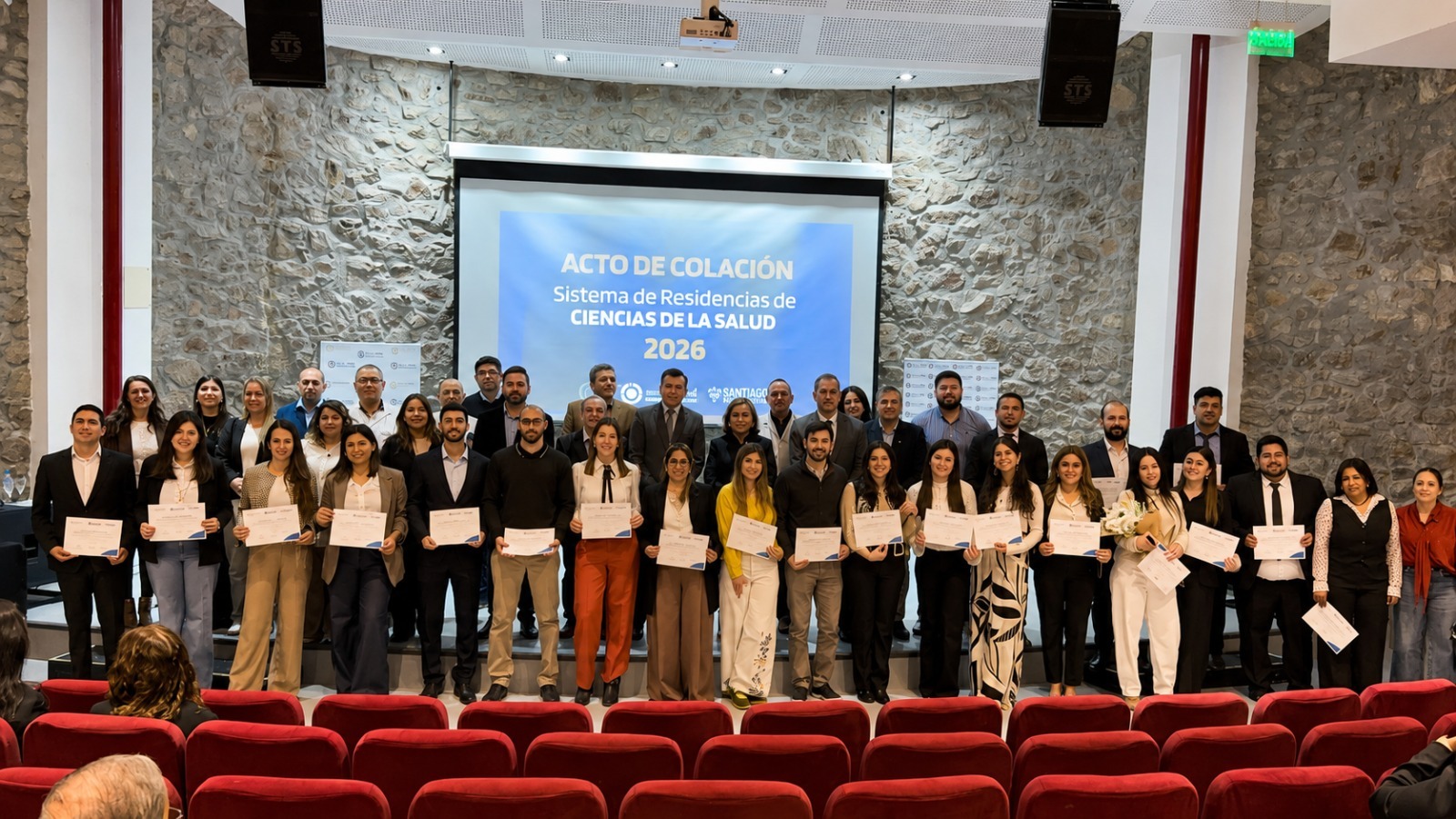 25 profesionales culminaron su especialización en hospitales públicos de la provincia