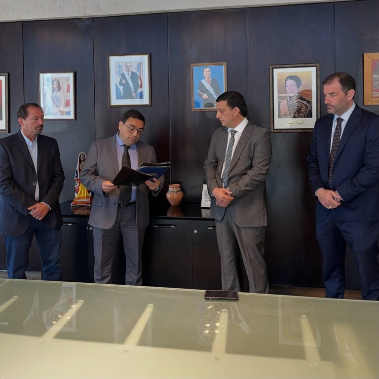 El Ministro de Economía de la Provincia Jorge Murad puso en funciones al Director General de Comercio y al Director del Hipódromo “27 de Abril”