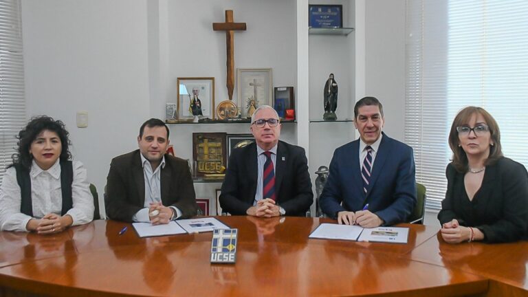 UCSE y Registro Civil firmaron convenio para desarrollar una jornada de capacitación