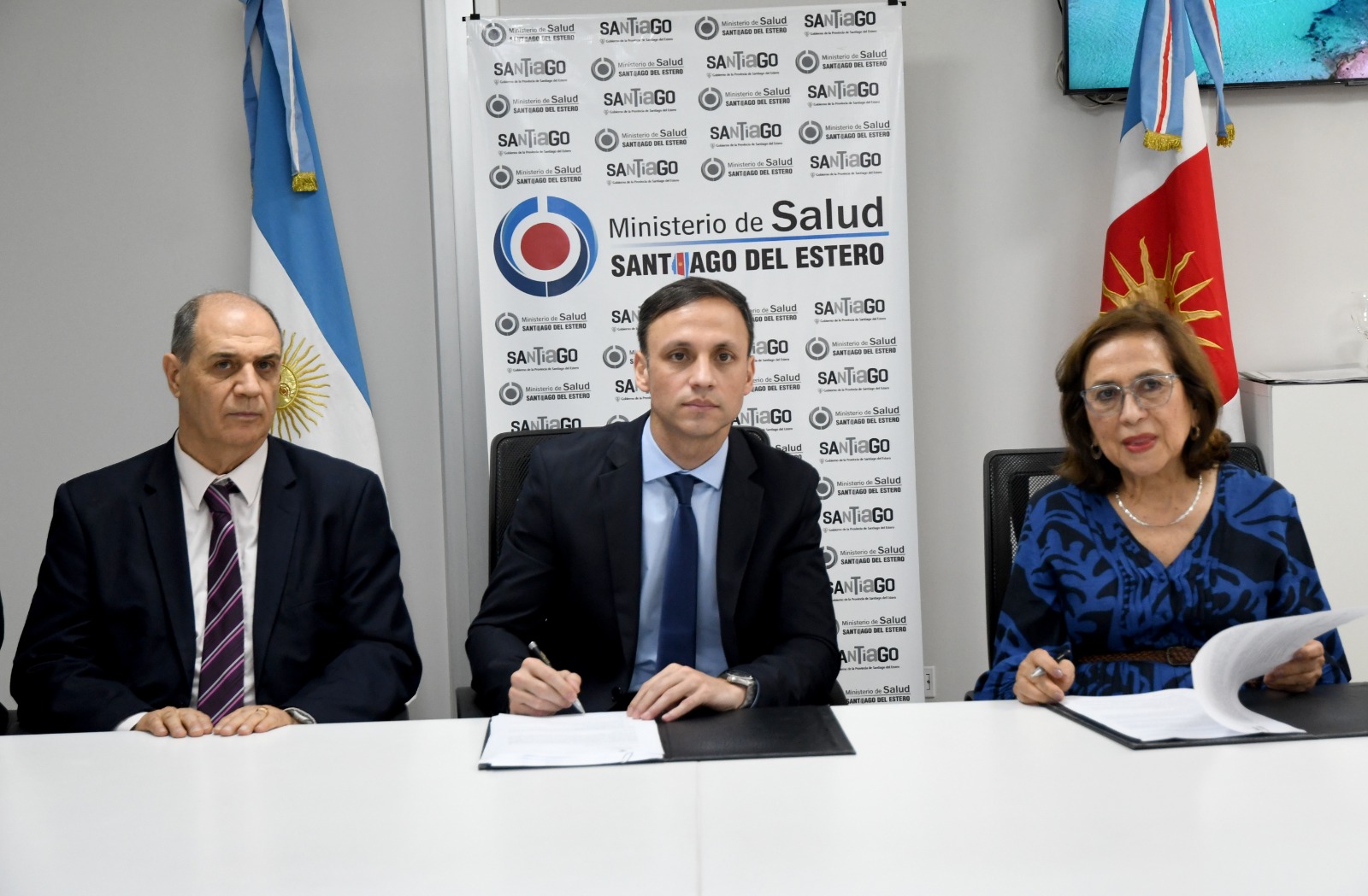 La Provincia firmó un convenio con el Colegio Obstétrico para fortalecer la salud integral de las mujeres rurales